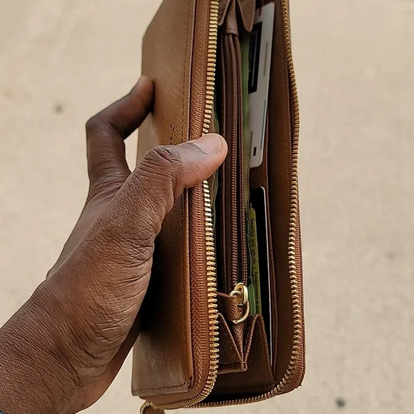 Wallet - Picture 4 of 4